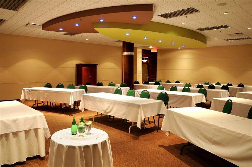 Universel Hotel